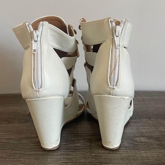 Qupid women’s white lace up peep toe bootie sandals size 7.5 - Picture 4 of 8